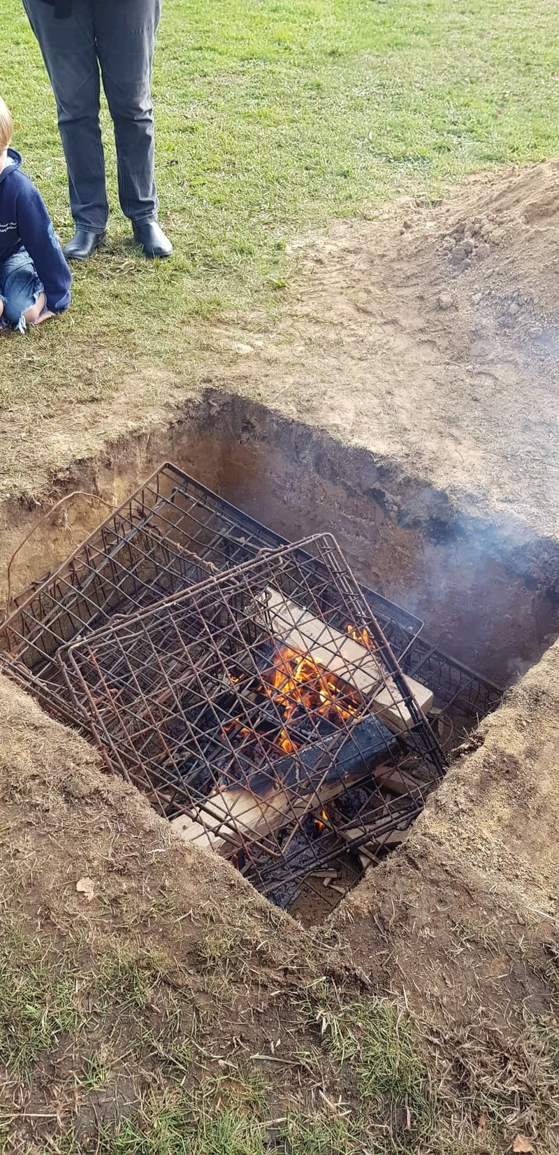 Preparing The Hangi Fire11