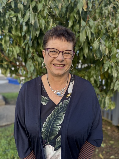 Thumbnail: Tina Baptist