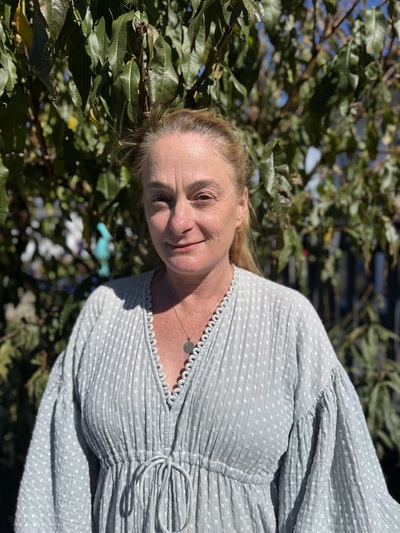 Thumbnail: Maureen Dunne