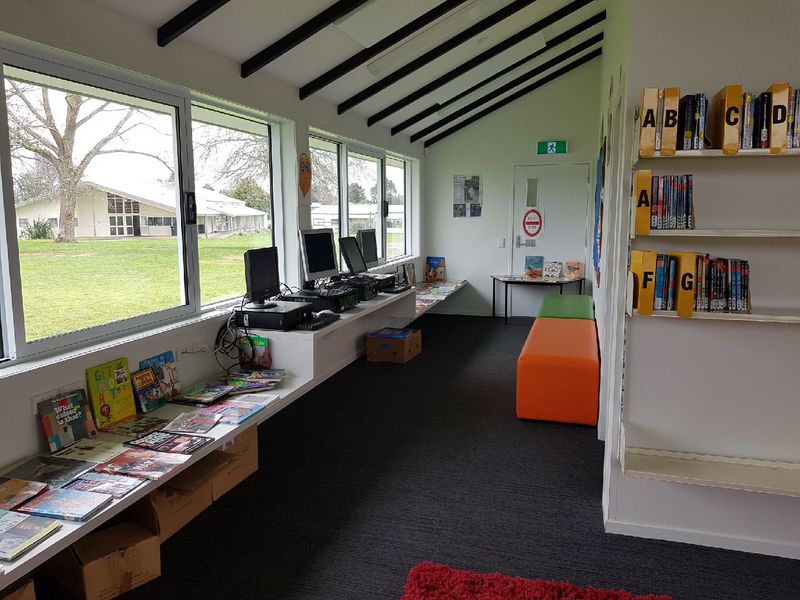 Pukekohe North School Library
