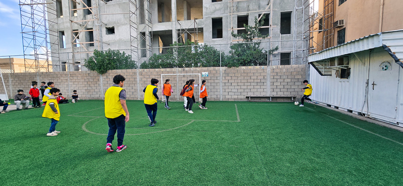 Day 4   Yellow V Green (7)