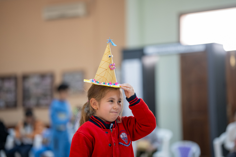 Sunday  Dr Seuss' Day  Crazy Hat Parade And D.E.A.R (12)