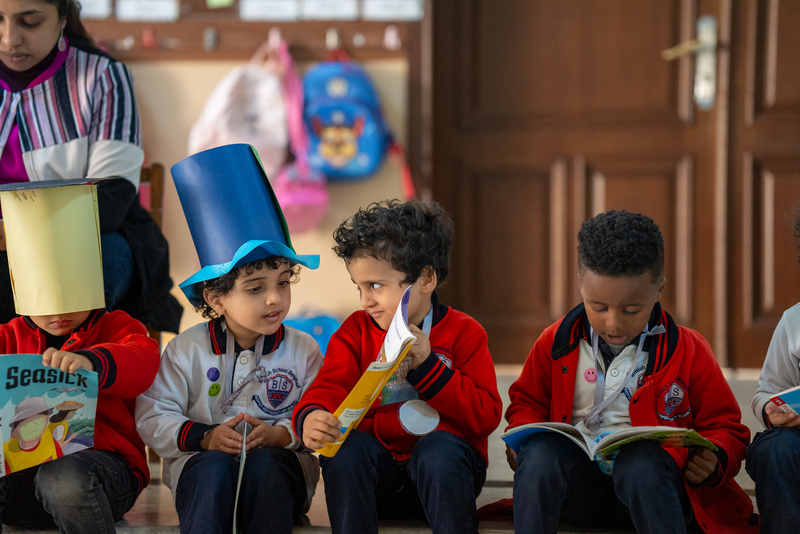 Sunday  Dr Seuss' Day  Crazy Hat Parade And D.E.A.R (63)